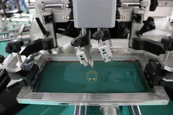 آلة طباعة الشاشة للحاويات CNC ذات لونين 4200 قطعة/دقيقة