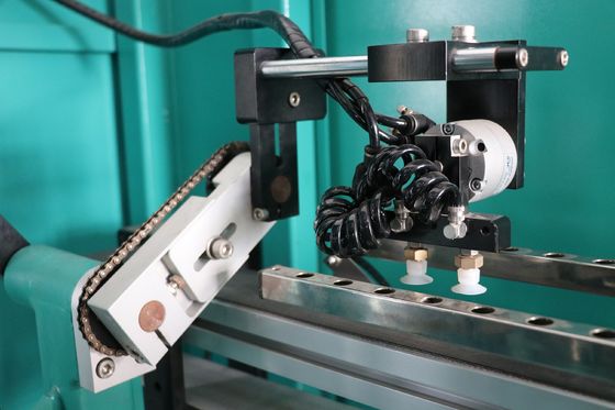 OEM 6000pcs / Hr 8 آلة طباعة الشاشة الملونة للحاوية